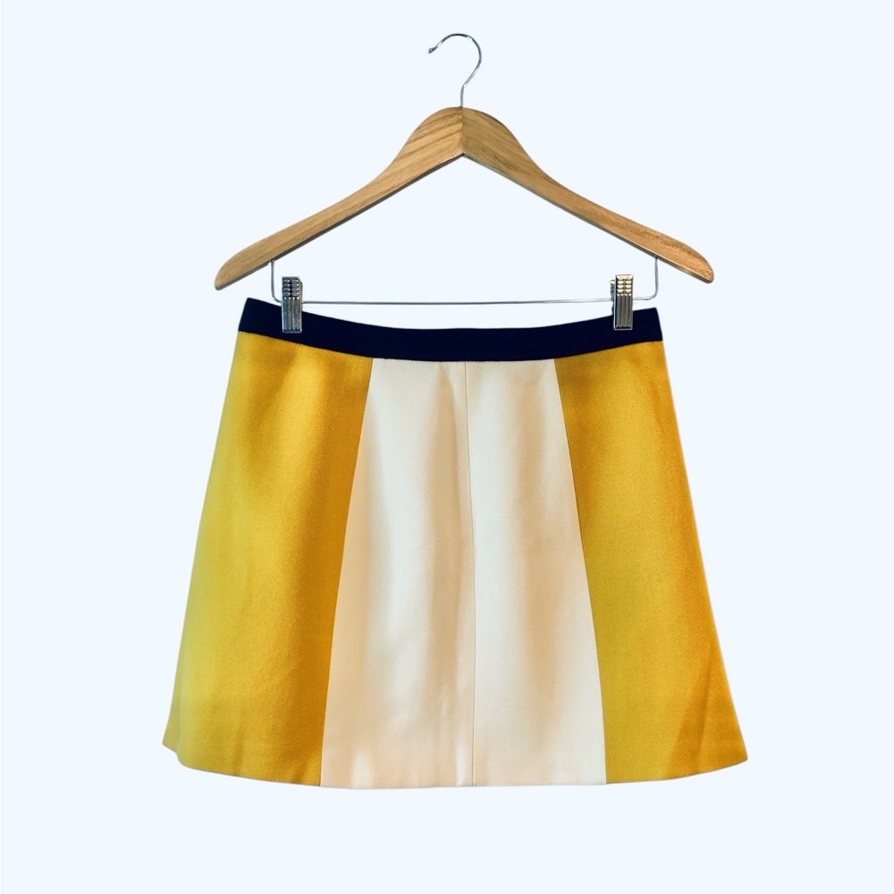 Zara Women’s Colorblock Mustard + Cream Mod A-Line Mini Skirt. Size S